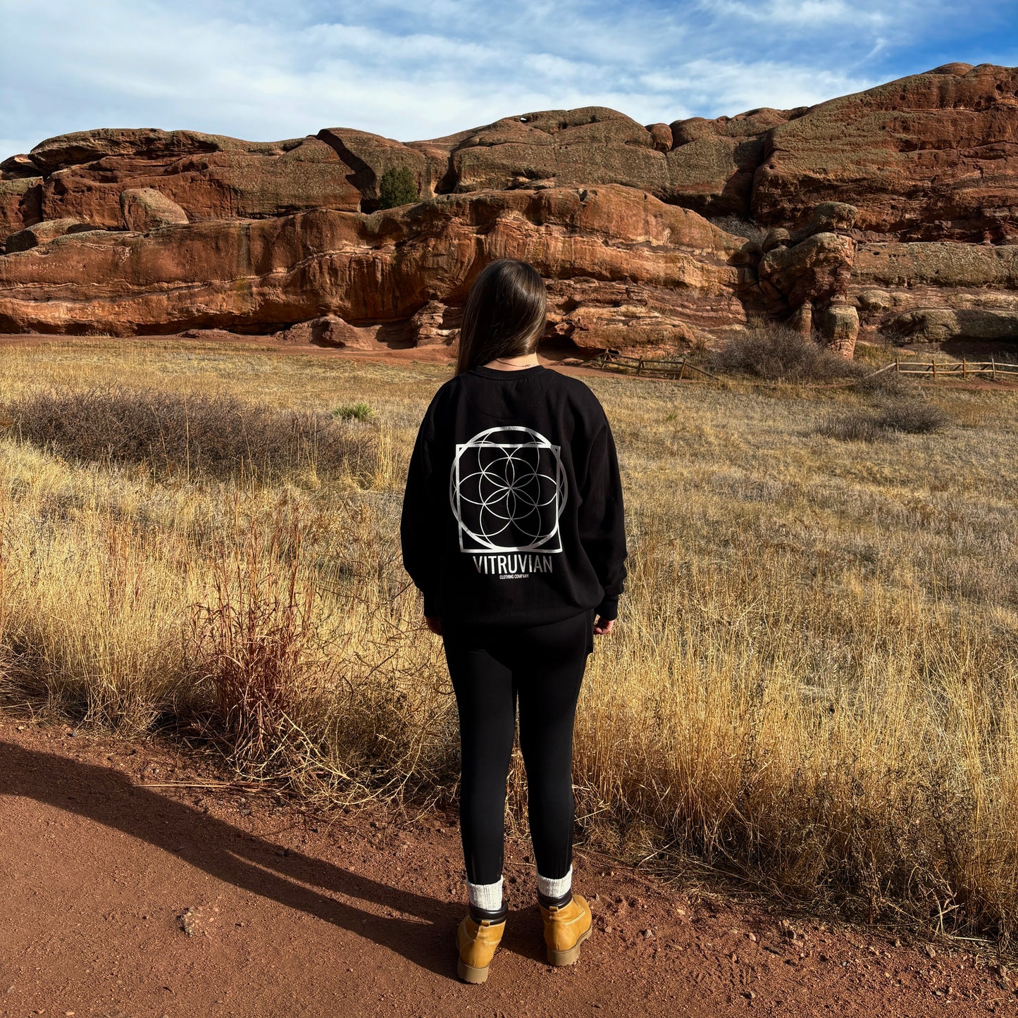 WHITE ON BLACK LOGO SWEATSHIRT