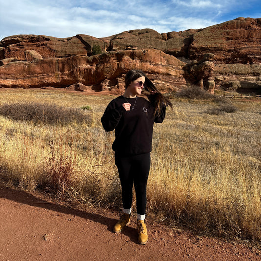 WHITE ON BLACK LOGO SWEATSHIRT